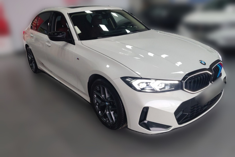 宝马3系 2025款 330Li M运动曜夜套装车身外观3