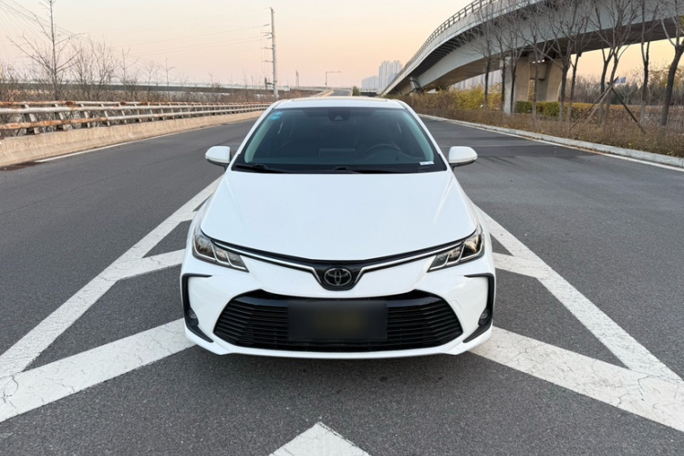 丰田 卡罗拉 2021款 1.2T S-CVT 豪华版车身外观6008