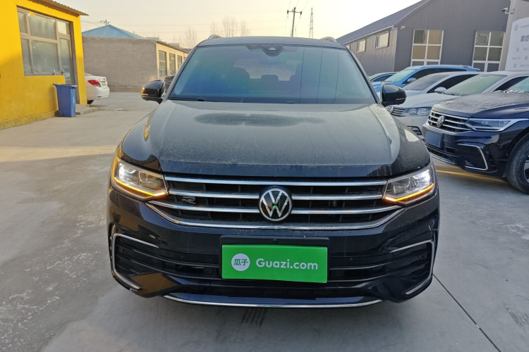 大众 途观L 2023款 改款 330TSI 自动两驱R-Line越享版车身外观2