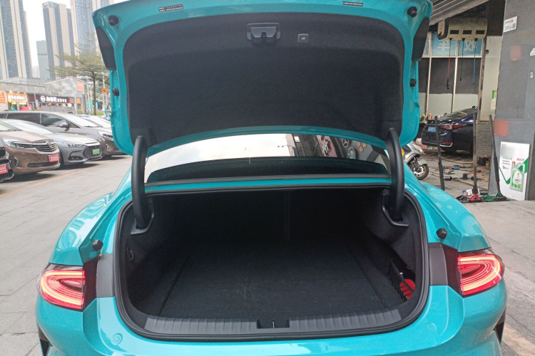 小米汽车 小米SU7 2024款 四驱超长续航高阶智驾Max版局部细节23