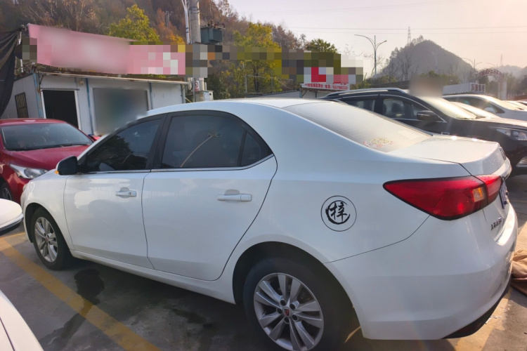 荣威360 2016款 1.5L 自动智屏版车身外观6003