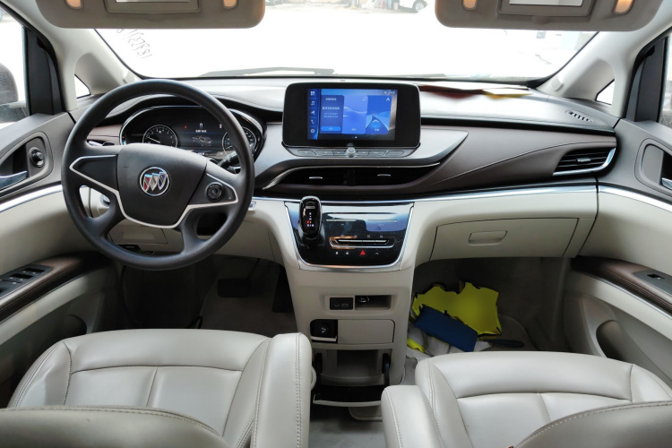 别克GL8 2021款 陆上公务舱 652T 舒适型中控内饰12