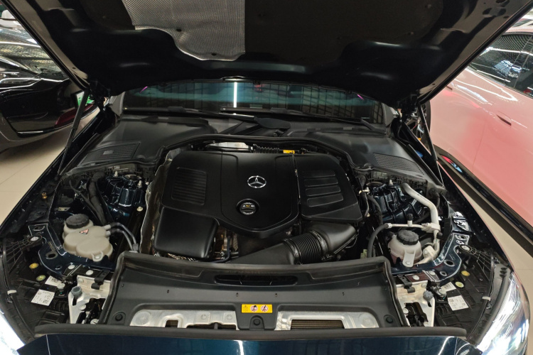 奔驰C级 2023款 改款 C 200 L 运动版局部细节24