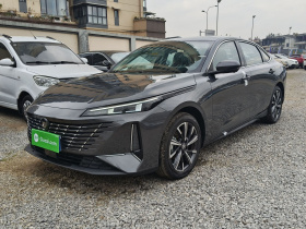 长安 逸动 2025款 蓝鲸 1.5T 500Bar尊贵型