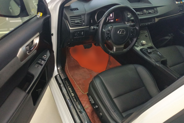 雷克萨斯CT 2020款 CT200h 舒适版 单色中控内饰20