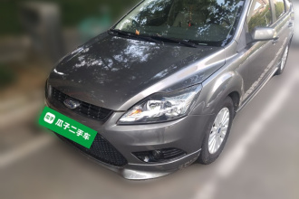 福特 福克斯 2013款 两厢经典 1.8L 自动时尚型