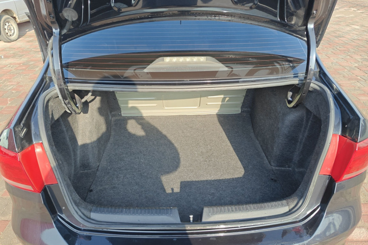 大众 桑塔纳 2015款 1.4L 手动风尚版局部细节16