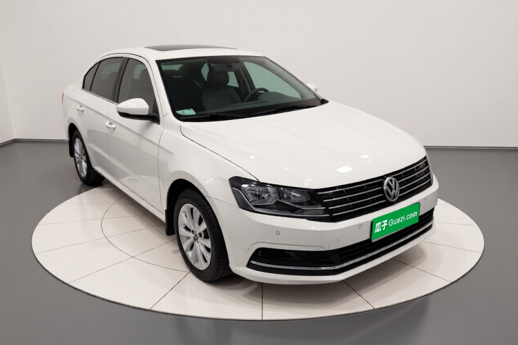 大众 朗逸 2017款 1.6L 自动舒适版车身外观3