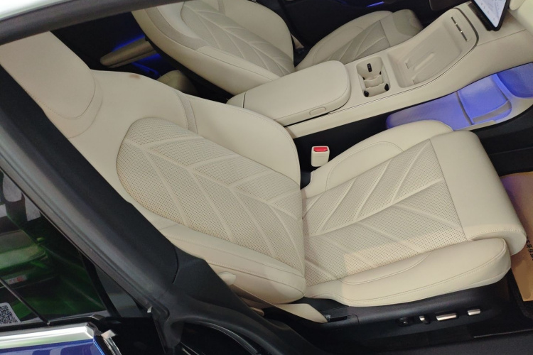 蔚来ET5T 2025款 75kWh Touring局部细节41