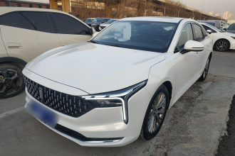 奔腾B70 2025款 龙耀版 1.5T 欢享型