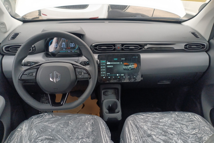 零跑汽车 零跑T03 2024款 200轻享版中控内饰12