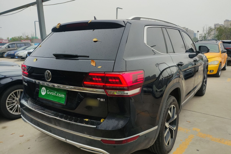 大众 途昂 2019款 330TSI 两驱豪华版 国VI车身外观7