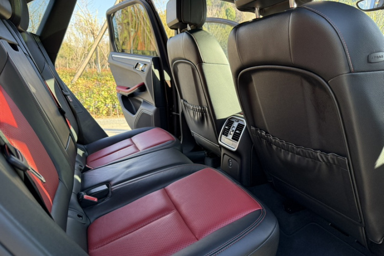 保时捷 2017款  Macan 2.0T中控内饰7001