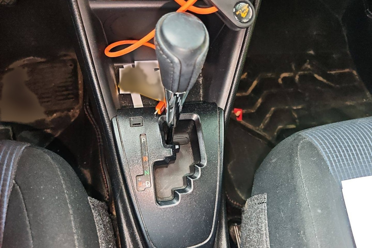 丰田 YARiS L 致享 2019款 1.5E CVT魅动版 国VI局部细节18