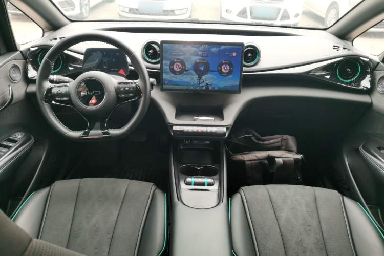 比亚迪 海豚 2025款 420km 自由版中控内饰12