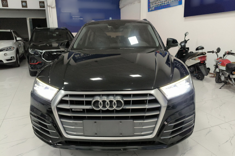 奥迪Q5L 2018款 40 TFSI 荣享时尚型 国V车身外观2