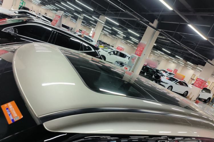 本田UR-V 2017款 240TURBO 两驱豪华版 国V局部细节57