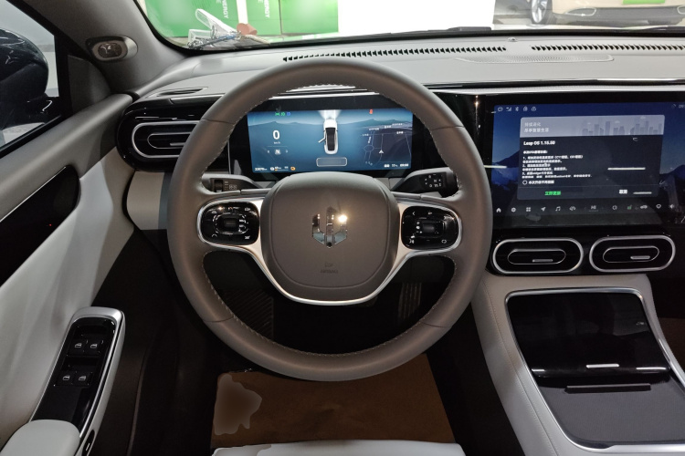 零跑汽车 零跑C01 2023款 525舒享版中控内饰13