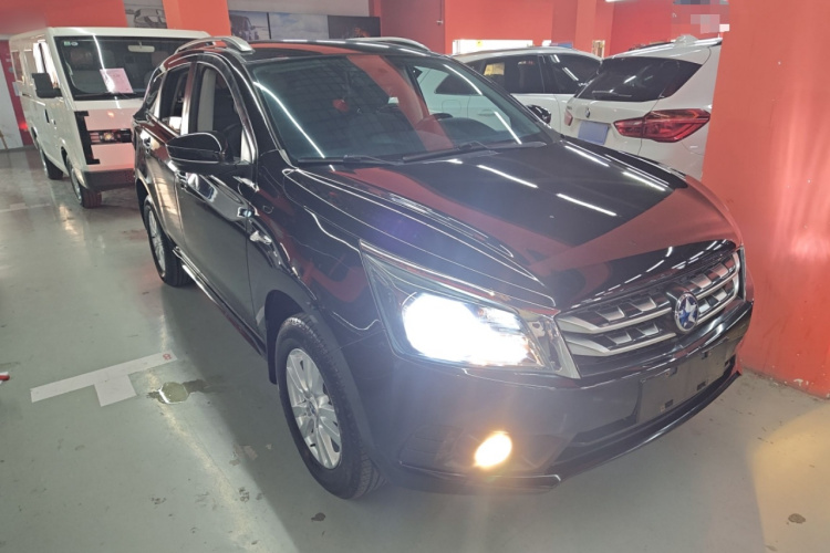 启辰T70 2016款 2.0L CVT睿行版车身外观6002