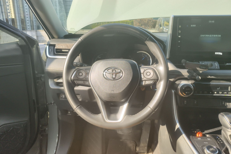 丰田 RAV4荣放 2020款 双擎 2.5L E-CVT四驱精英PLUS版局部细节13