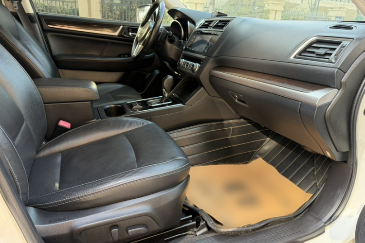 斯巴鲁 傲虎 2016款 2.5i 豪华导航版局部细节41