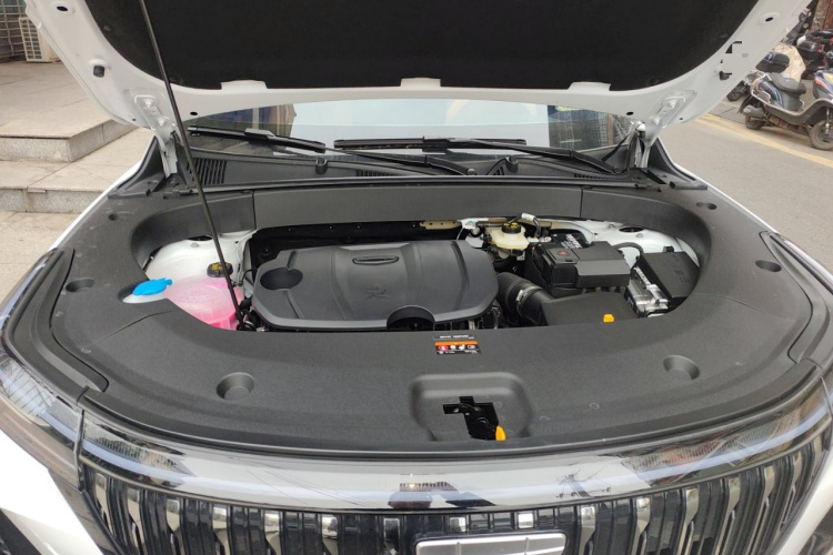 吉利汽车 博越L 2025款 第四代 1.5TD DCT 扬帆局部细节24