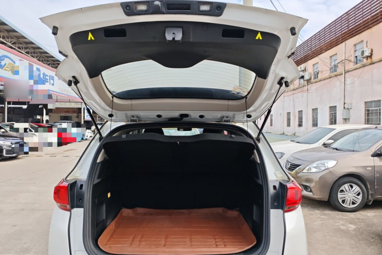 奇瑞 瑞虎7 2018款 1.5T 自动精英领先版 国V机舱底盘23