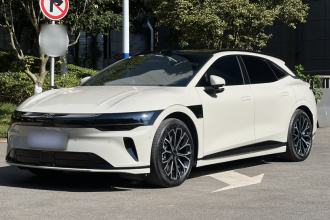 极氪007GT 2025款 后驱智驾版 75kWh