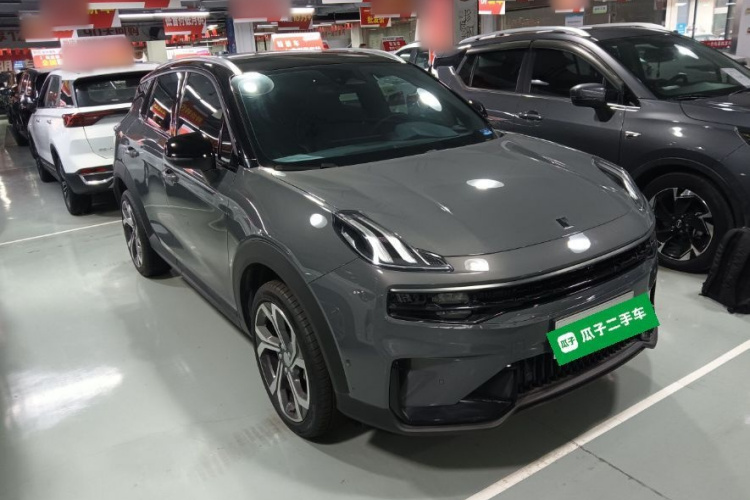 领克06 2023款 Remix 1.5T 劲Halo车身外观3