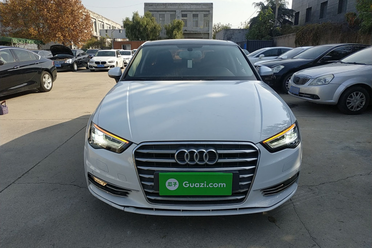 奥迪A3 2016款 Limousine 35 TFSI 领英型车身外观2