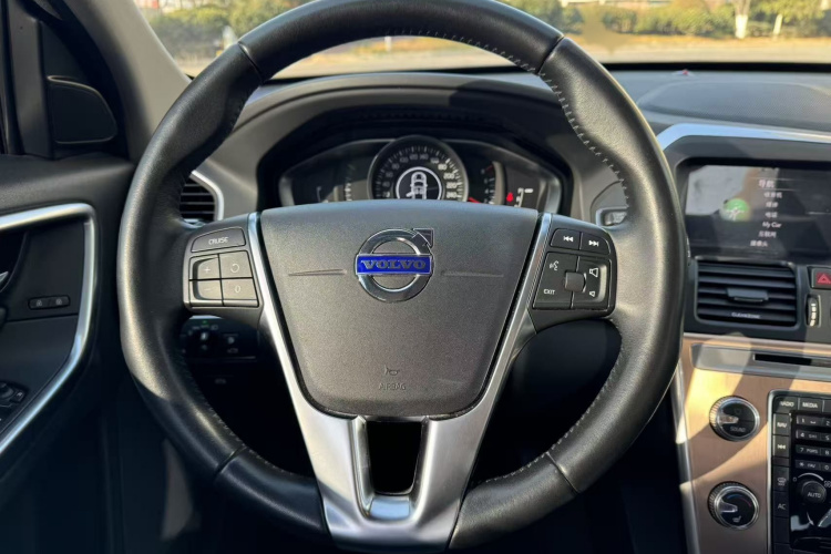 沃尔沃XC60 2017款 T5 智进升级版局部细节14