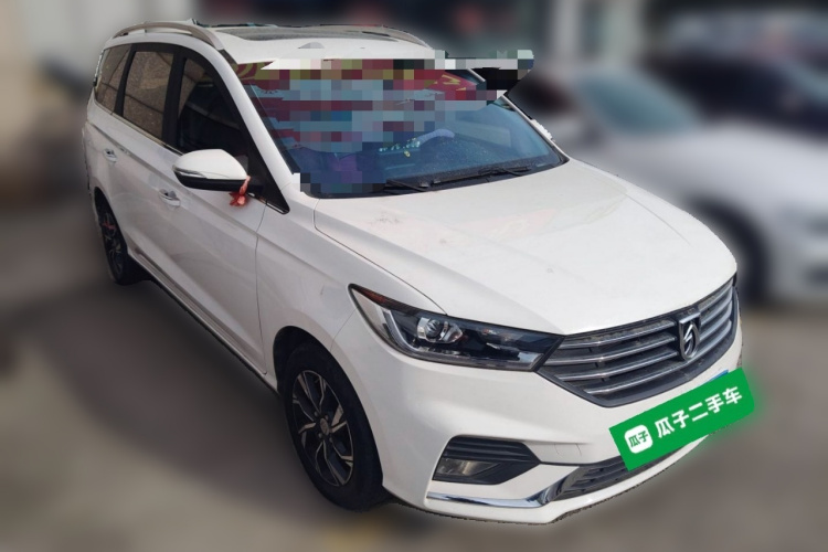 宝骏360 2018款 1.5L 自动豪华型 国V车身外观3