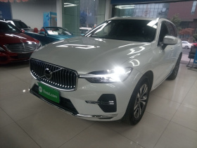沃尔沃XC60 2024款 B5 四驱智逸豪华版