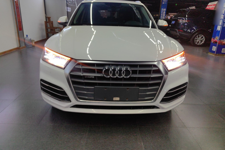 奥迪Q5L 2018款 40 TFSI 荣享时尚型 国VI车身外观6001