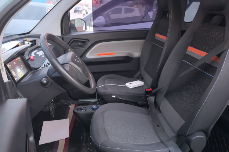 五菱汽车 宏光MINIEV 2020款 悦享款 磷酸铁锂中控内饰19