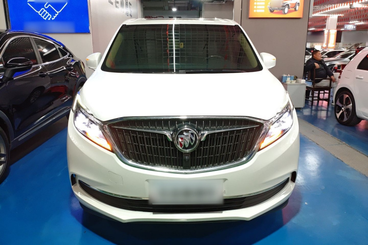 别克GL8 2017款 ES 28T 尊享型 国V车身外观2