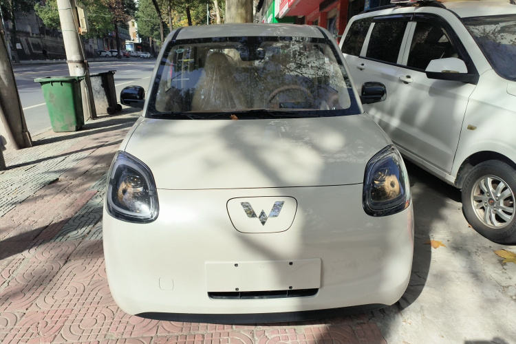 五菱汽车 宏光MINIEV 2025款 四门版 进阶款车身外观2