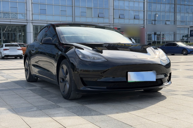 特斯拉 Model 3 2022款 后轮驱动版车身外观6003