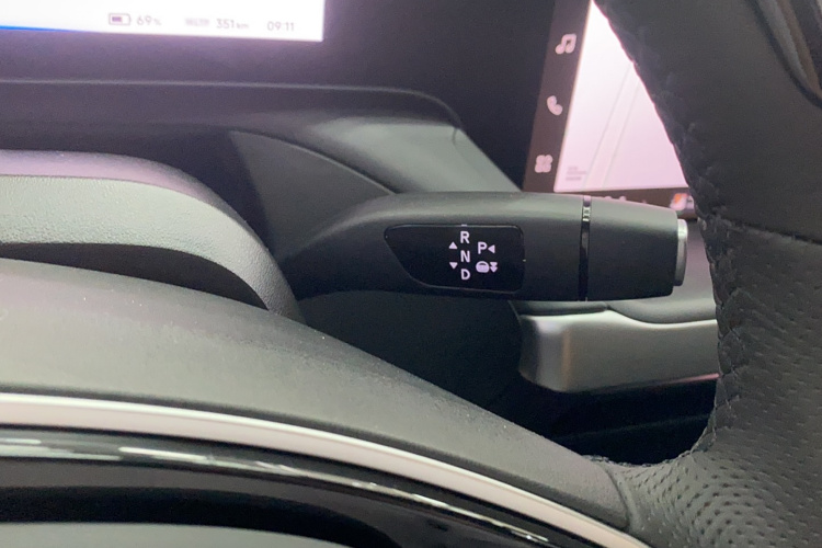 小鹏P7 2020款 586N局部细节18