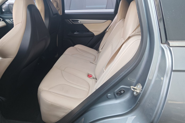 小鹏G3 2020款 520 智享版中控内饰7004