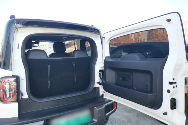 宝骏悦也 2023款 智尊版局部细节23