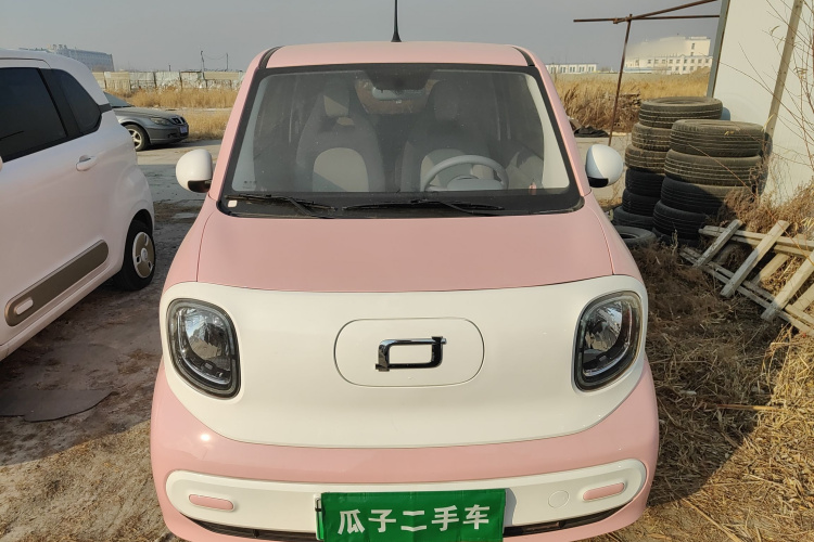 奔腾小马 2025款 222km 闪电马车身外观6001