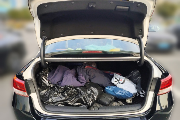 起亚K5 2016款 1.6T 自动GLS中控内饰23