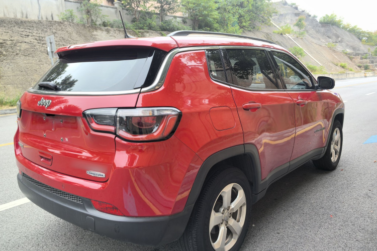 Jeep 指南者 2017款 200T 自动家享版车身外观6005