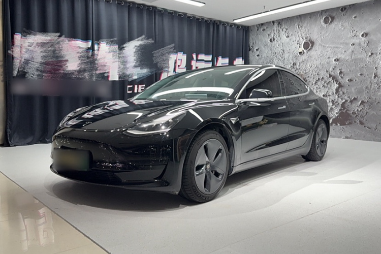 特斯拉 Model 3 2020款 改款 标准续航后驱升级版车身外观1