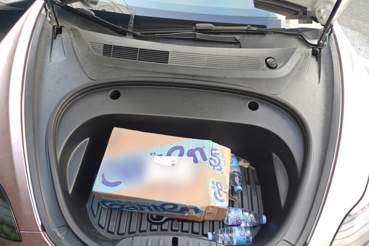 特斯拉 Model 3 2021款 标准续航后驱升级版局部细节24