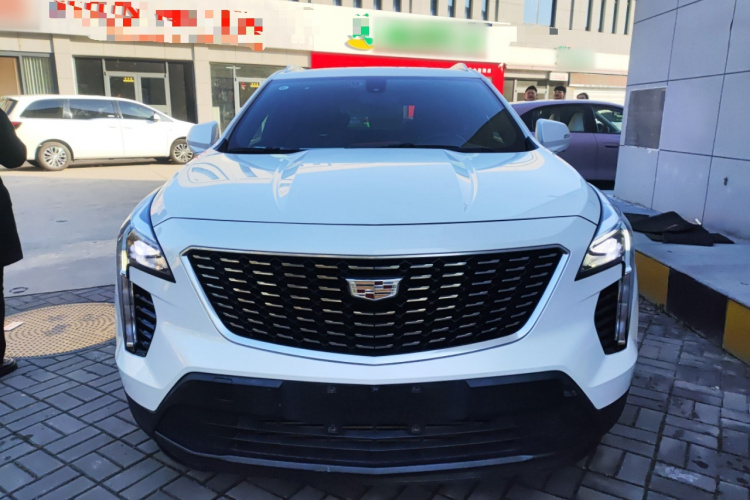 凯迪拉克XT4 2021款 28T 两驱技术型车身外观6001