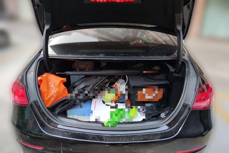 奔驰C级 2023款 改款 C 260 L中控内饰23