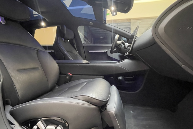 阿维塔12 2025款 Ultra增程版局部细节41