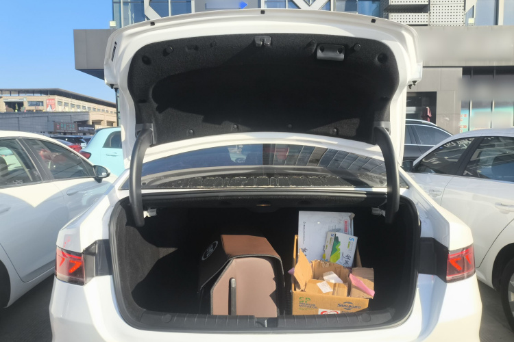 比亚迪 秦PLUS 2021款 EV 400KM 豪华型局部细节23